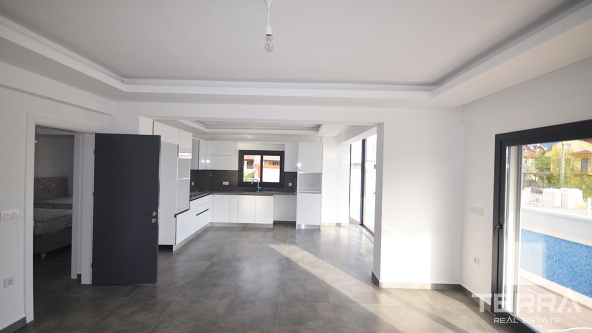 Detached Villa With a Sea-view & Private Pool for Sale in Fethiye Town - 49339