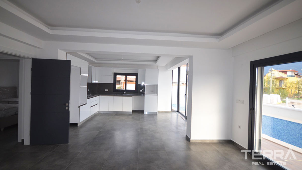 Detached Villa With a Sea-view & Private Pool for Sale in Fethiye Town - 49349