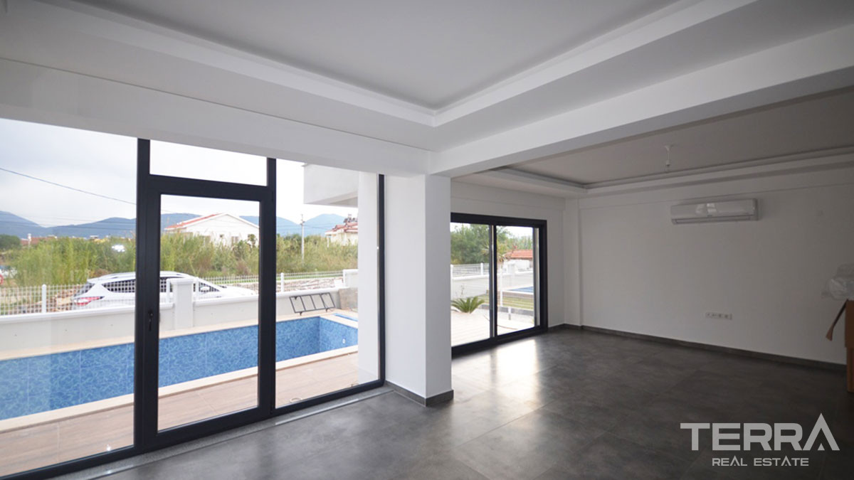 Detached Villa With a Sea-view & Private Pool for Sale in Fethiye Town - 49350