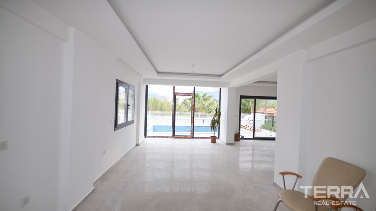Detached Villa With a Sea-view & Private Pool for Sale in Fethiye Town - 49360