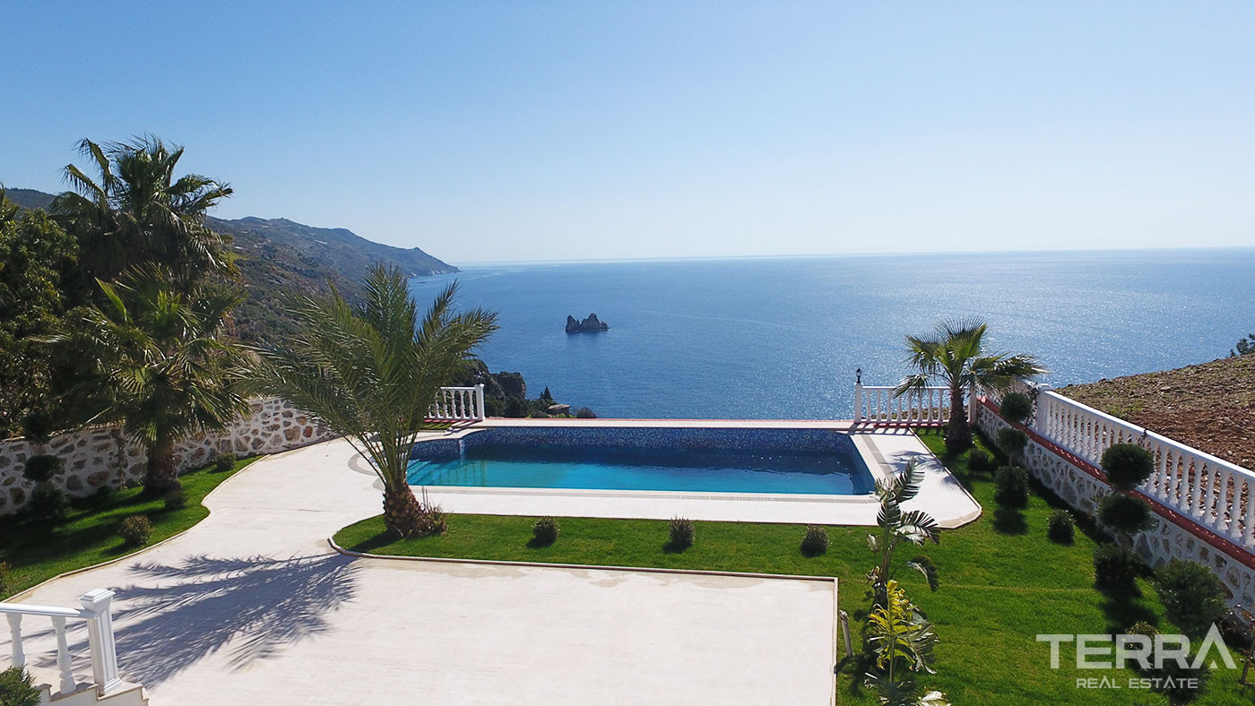Luxury Detached Villa for Sale in Gazipaşa Turkey - 49662