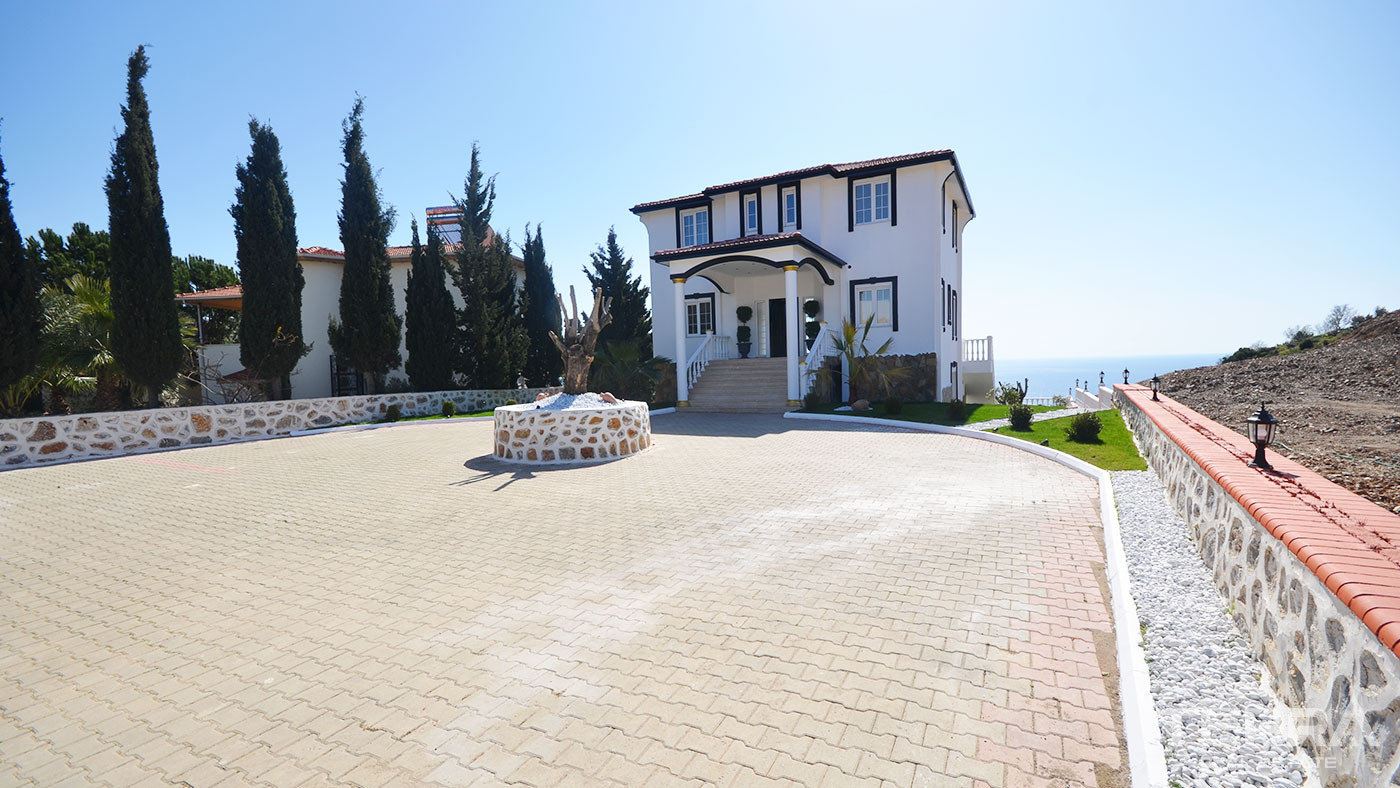 Luxury Detached Villa for Sale in Gazipaşa Turkey - 49667
