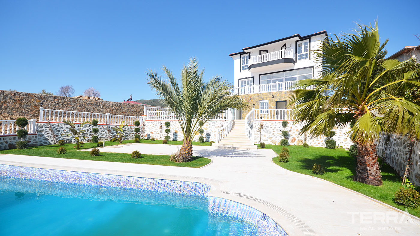Luxury Detached Villa for Sale in Gazipaşa Turkey - 49685