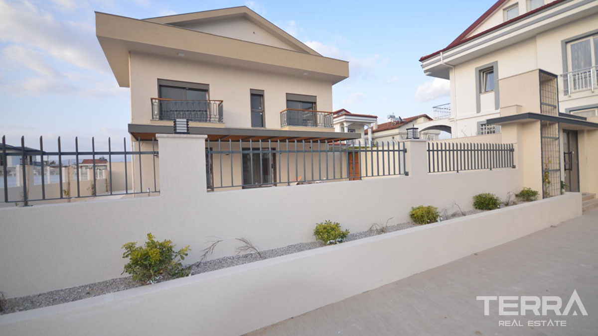 Villa With a Swimming Pool for Sale Close to the Beach in Fethiye Town - 50415