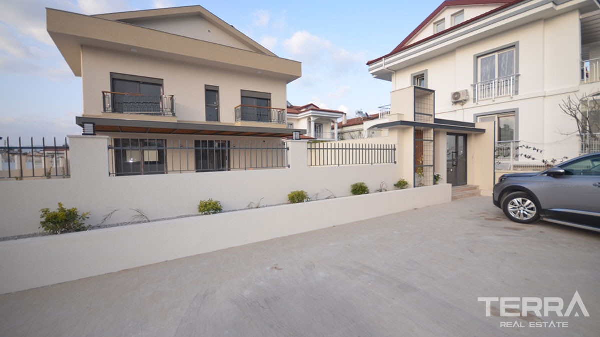 Villa With a Swimming Pool for Sale Close to the Beach in Fethiye Town - 50417