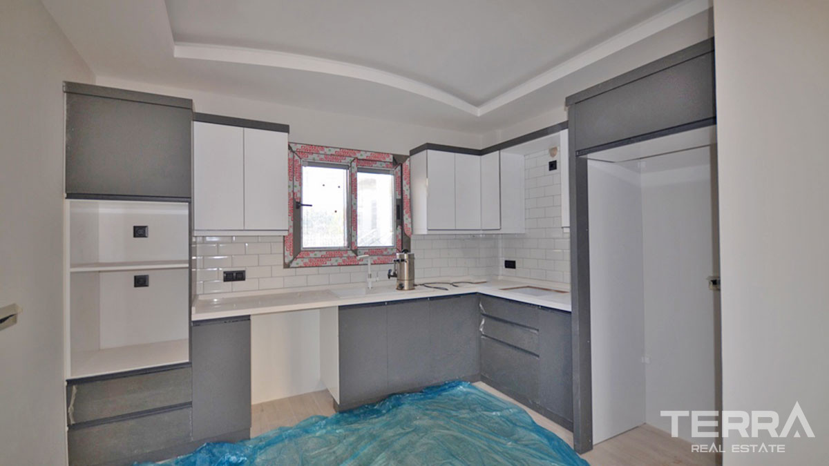 Villa With a Swimming Pool for Sale Close to the Beach in Fethiye Town - 50420