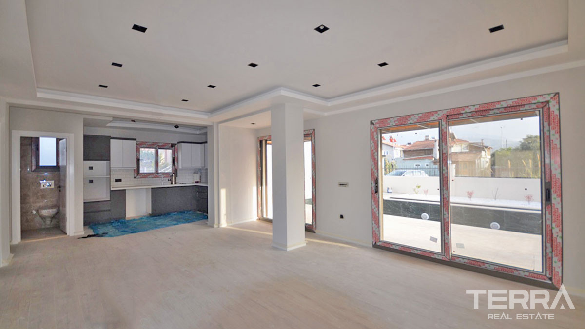 Villa With a Swimming Pool for Sale Close to the Beach in Fethiye Town - 50423