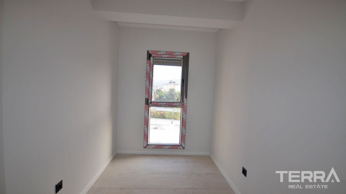 Villa With a Swimming Pool for Sale Close to the Beach in Fethiye Town - 50425