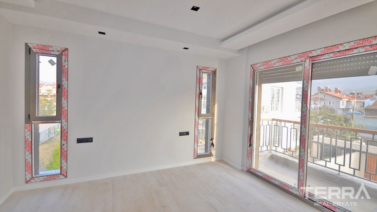 Villa With a Swimming Pool for Sale Close to the Beach in Fethiye Town - 50426