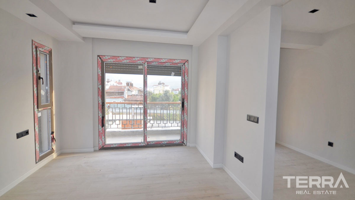 Villa With a Swimming Pool for Sale Close to the Beach in Fethiye Town - 50428