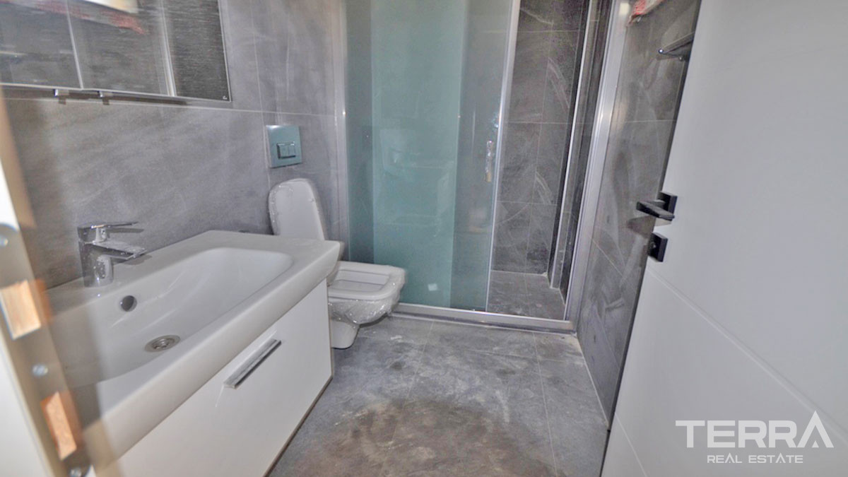 Villa With a Swimming Pool for Sale Close to the Beach in Fethiye Town - 50429
