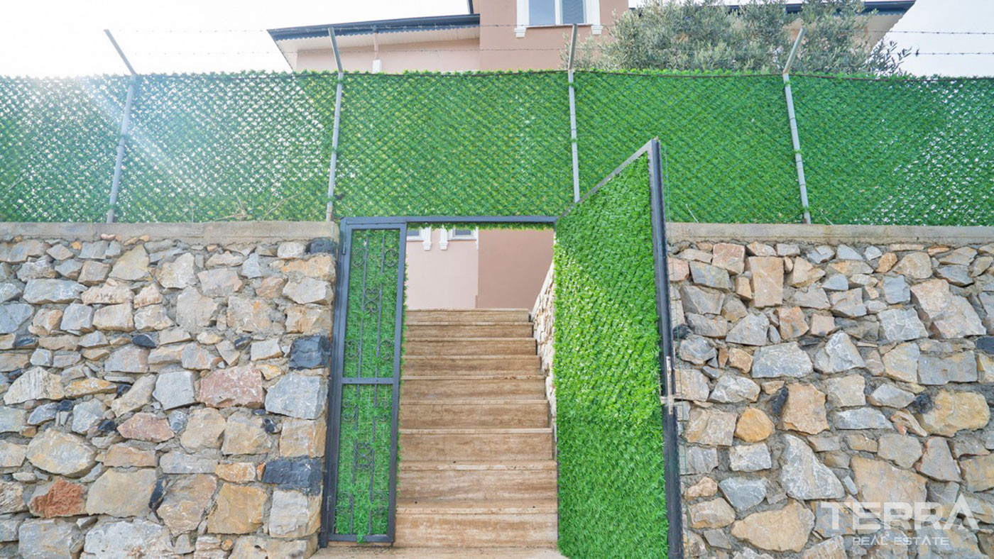 Maison Individuelle de Campagne à Demirtaş Alanya Avec Belle Vue Mer - 50435