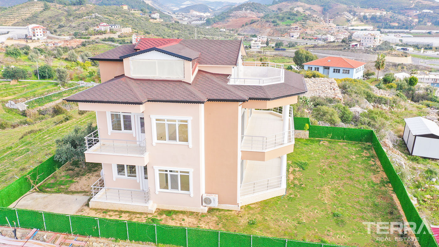 Maison Individuelle de Campagne à Demirtaş Alanya Avec Belle Vue Mer - 50436