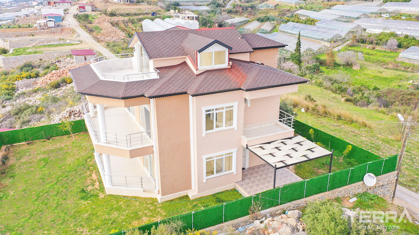 Maison Individuelle de Campagne à Demirtaş Alanya Avec Belle Vue Mer - 50437
