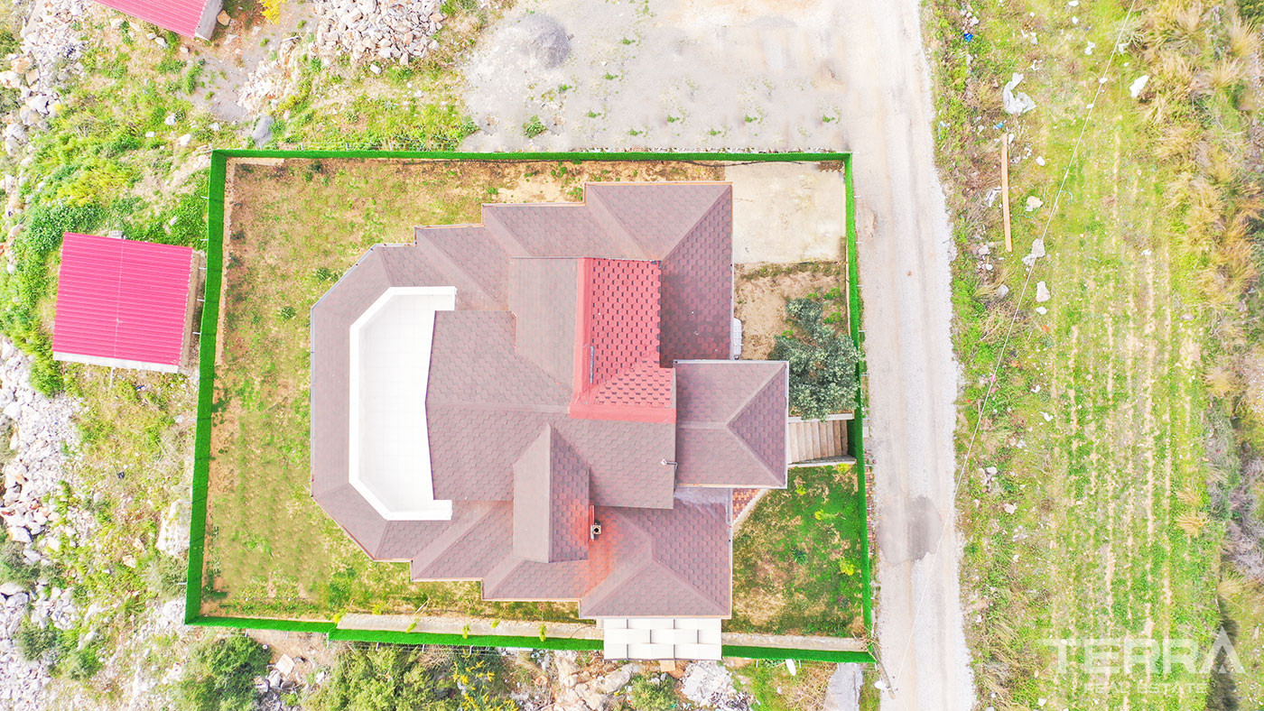 Maison Individuelle de Campagne à Demirtaş Alanya Avec Belle Vue Mer - 50440