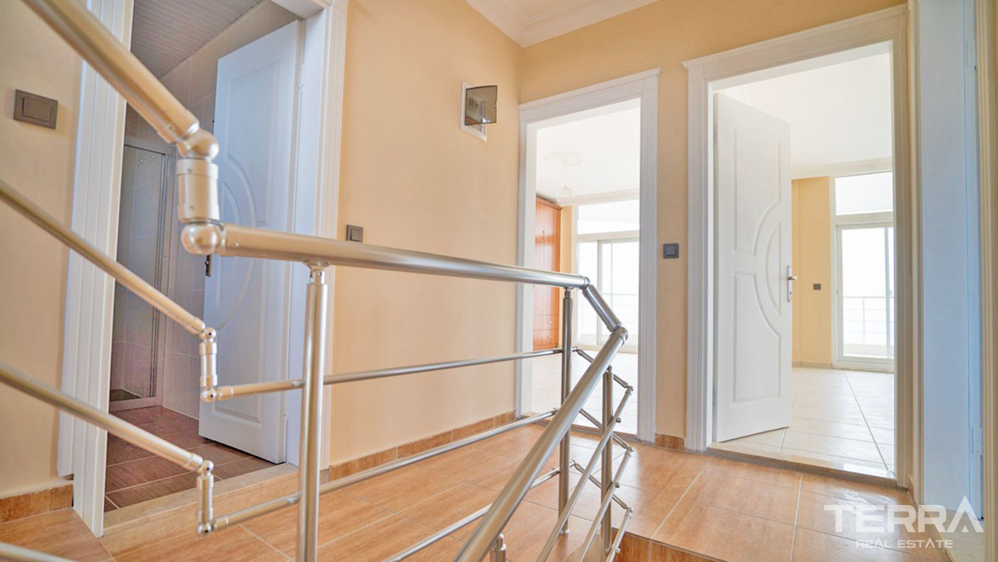 Maison Individuelle de Campagne à Demirtaş Alanya Avec Belle Vue Mer - 50445