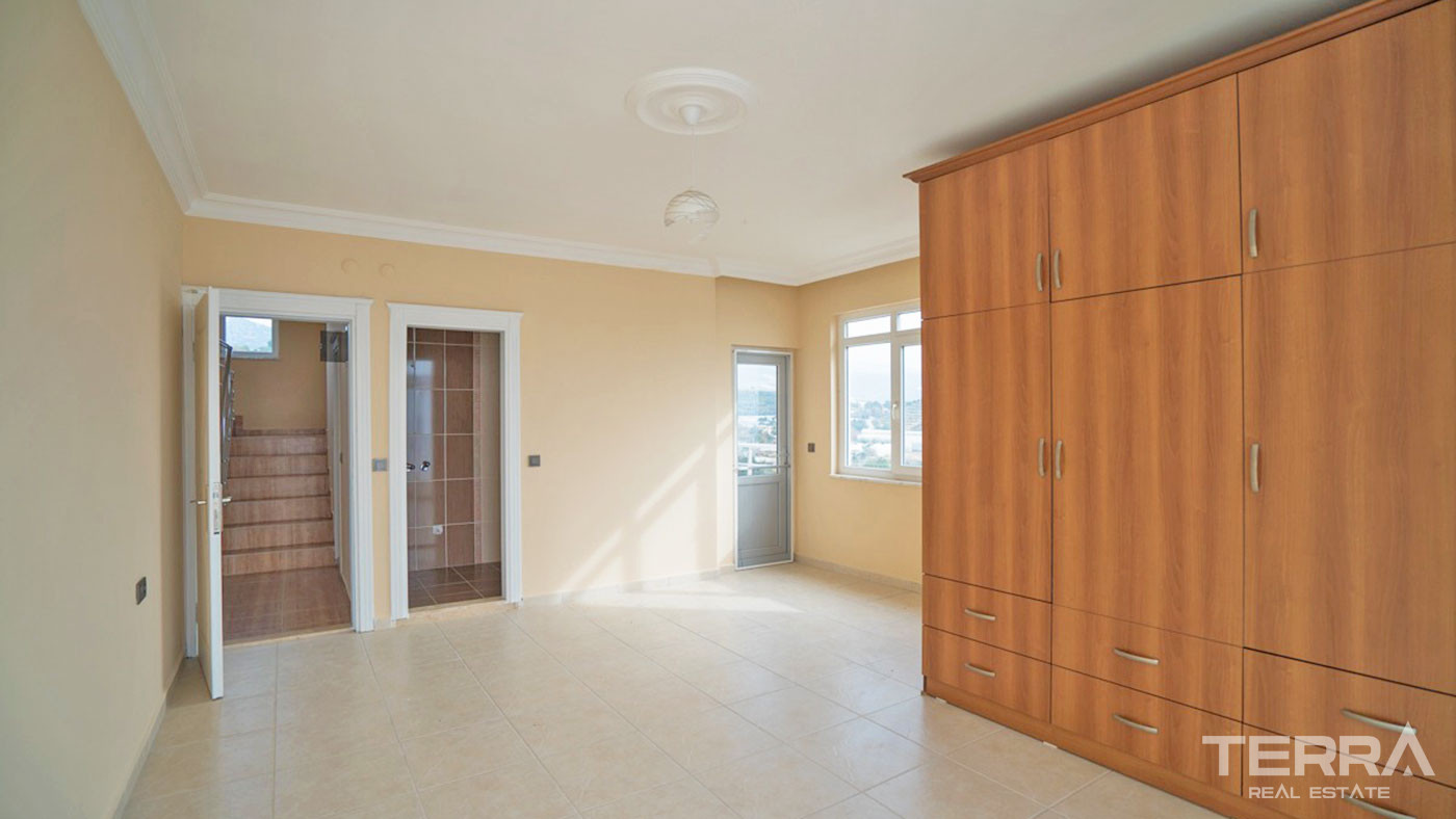 Maison Individuelle de Campagne à Demirtaş Alanya Avec Belle Vue Mer - 50449