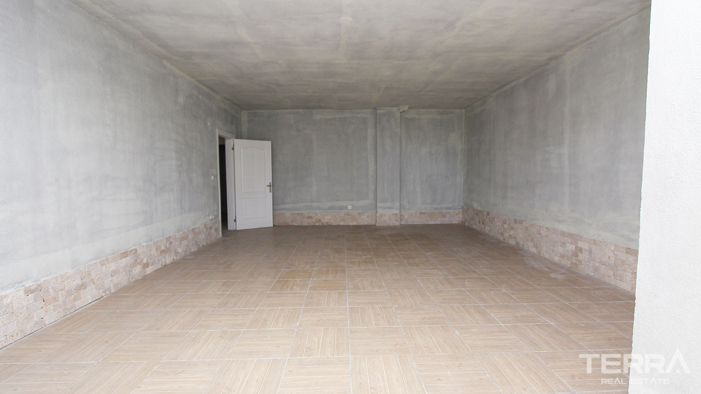 Detached Villa with Large Plot for Sale in Avsallar Alanya - 50498