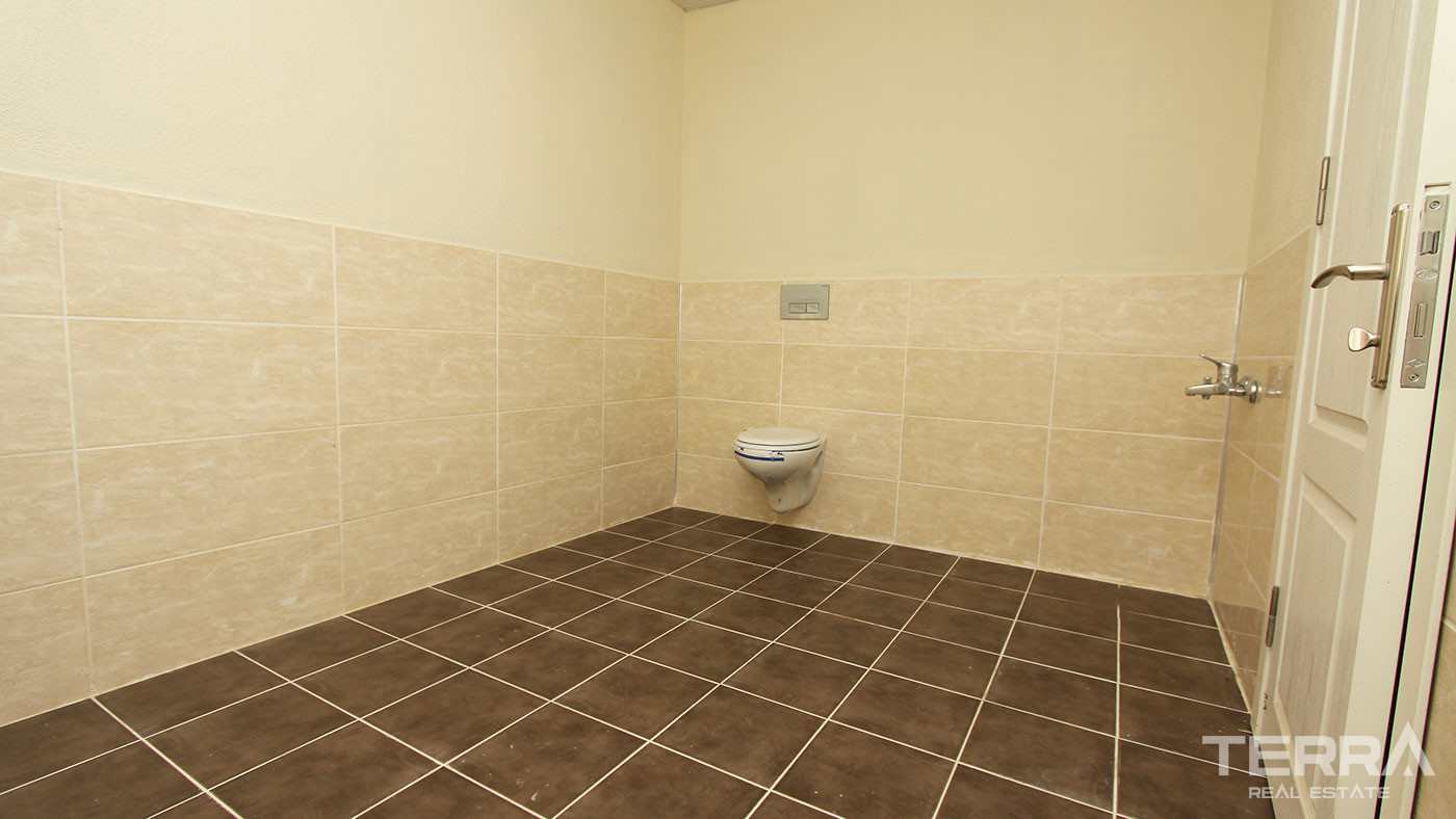 Detached Villa with Large Plot for Sale in Avsallar Alanya - 50504
