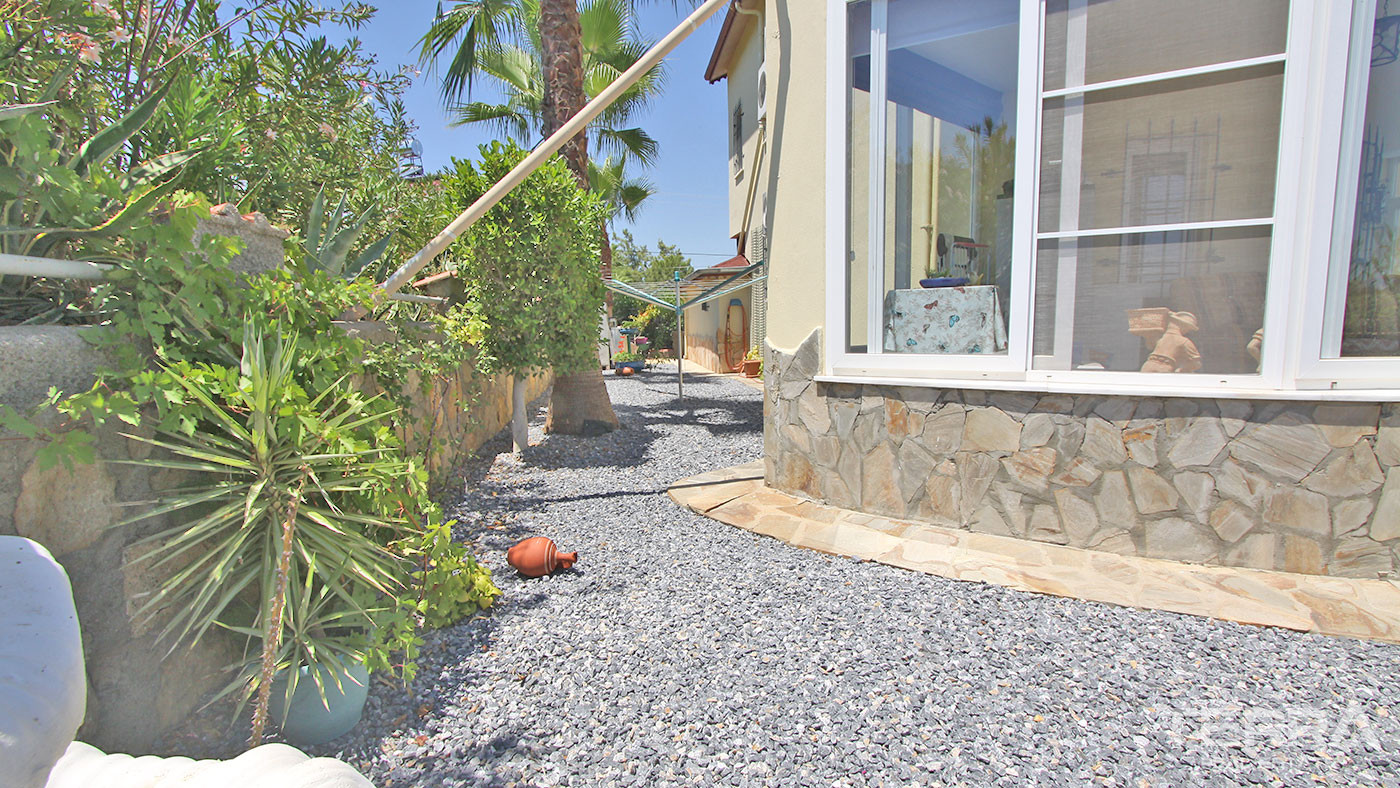Furnished Detached Villa with Swimming Pool to Buy in Avsallar Alanya - 50517