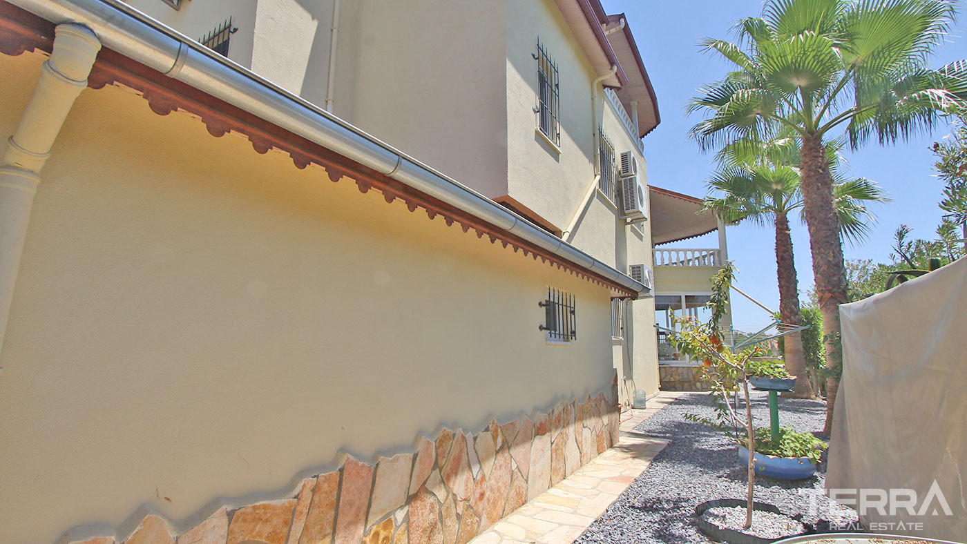 Furnished Detached Villa with Swimming Pool to Buy in Avsallar Alanya - 50518