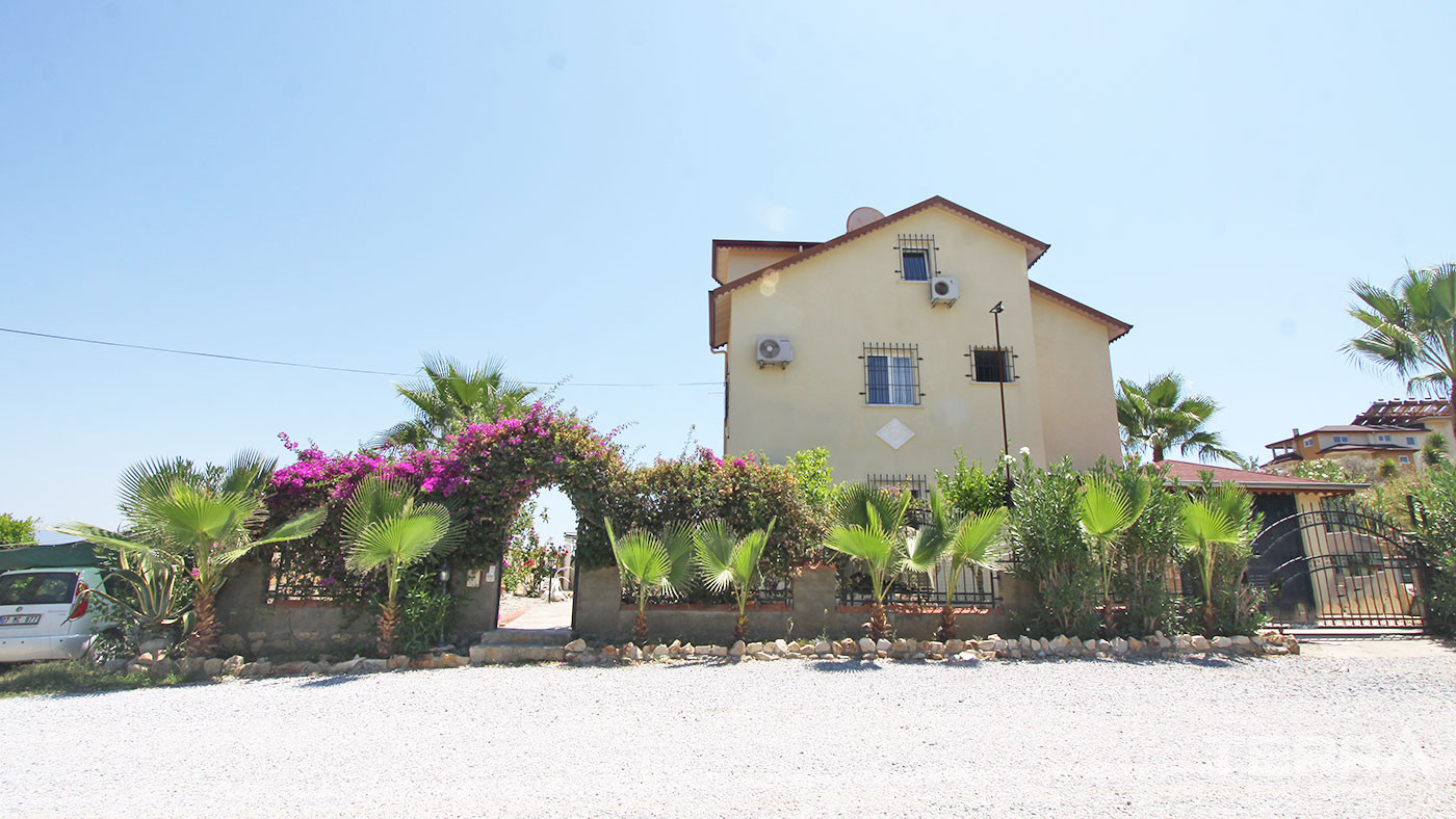 Furnished Detached Villa with Swimming Pool to Buy in Avsallar Alanya - 50520