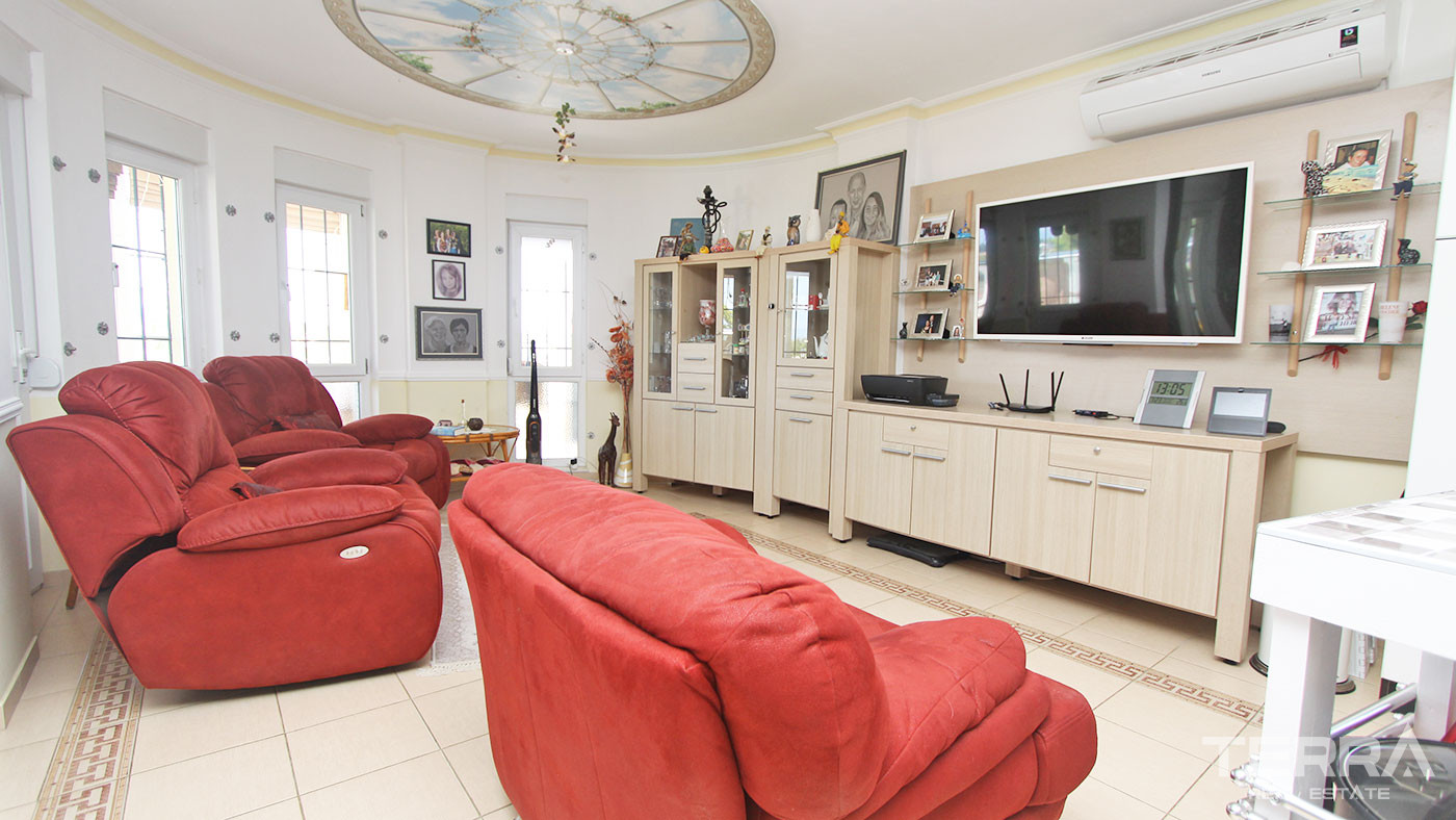 Furnished Detached Villa with Swimming Pool to Buy in Avsallar Alanya - 50529
