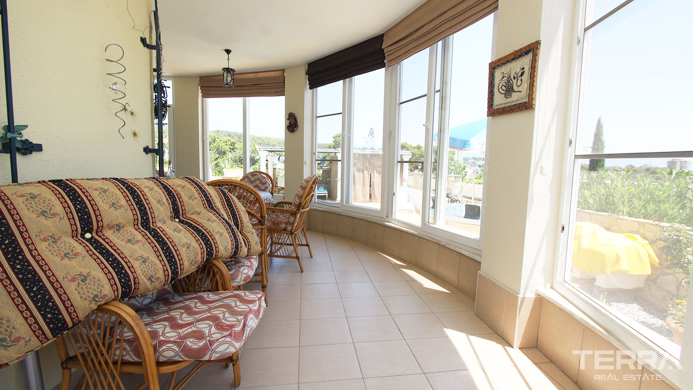Furnished Detached Villa with Swimming Pool to Buy in Avsallar Alanya - 50538