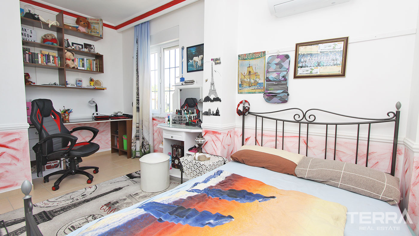 Furnished Detached Villa with Swimming Pool to Buy in Avsallar Alanya - 50546