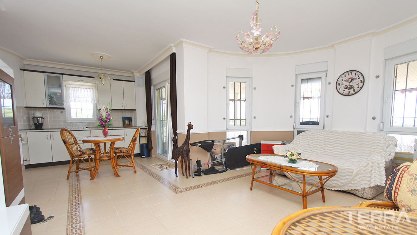 Furnished Detached Villa with Swimming Pool to Buy in Avsallar Alanya - 50555