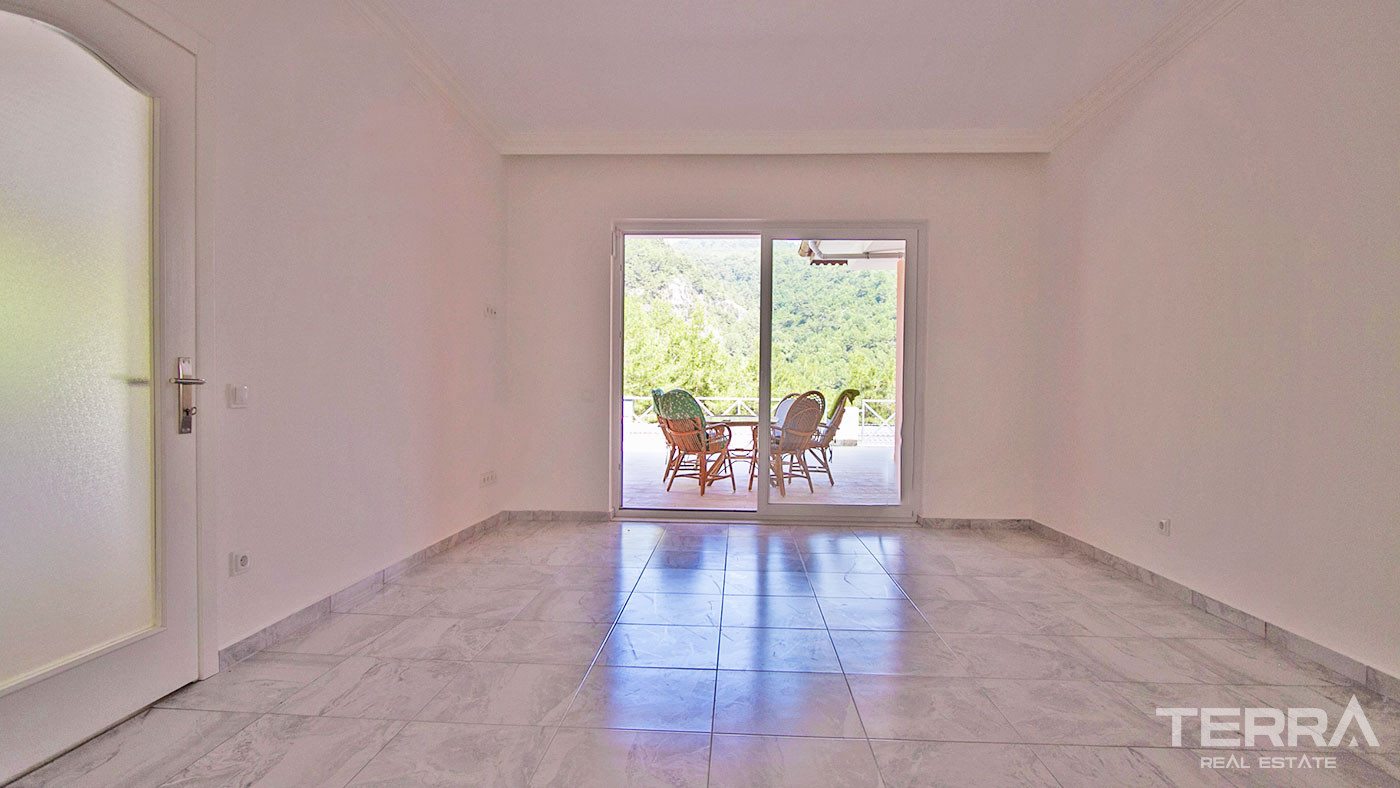 Resale Alanya Tepe Bungalow with Mountain View and a Separate Kitchen - 50611
