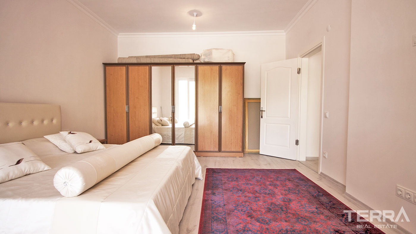 Resale Alanya Tepe Bungalow with Mountain View and a Separate Kitchen - 50617