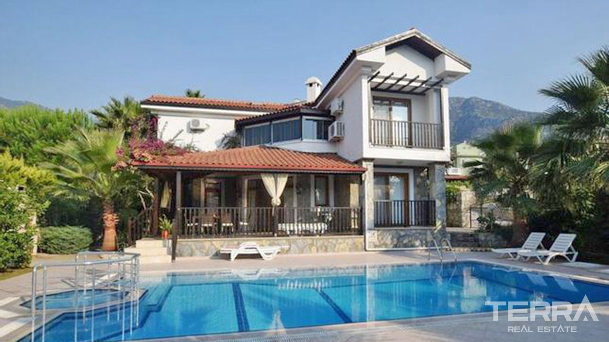 Resale Detached Villa in Ovacik with Stunning View and Large Plot - 50961
