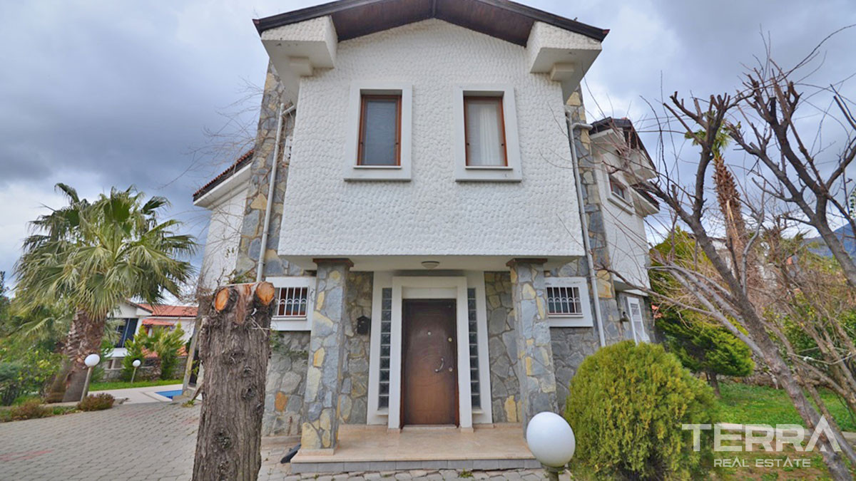 Resale Detached Villa in Ovacik with Stunning View and Large Plot - 50967