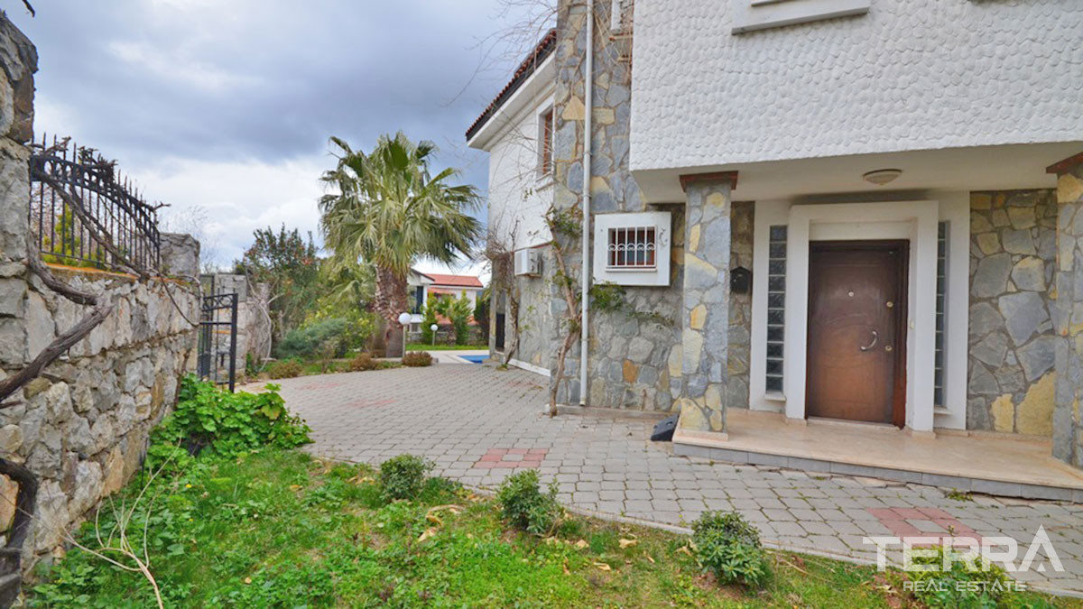 Resale Detached Villa in Ovacik with Stunning View and Large Plot - 50969