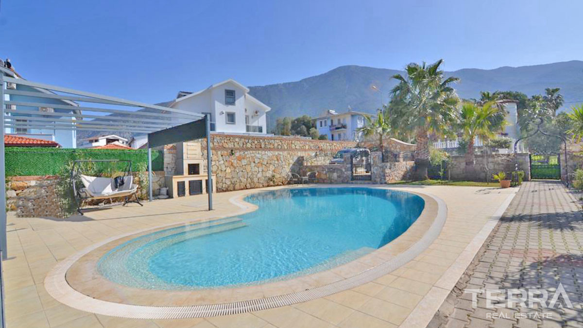 Detached Villa with Private Pool for Sale in Fethiye Ovacık - 51079