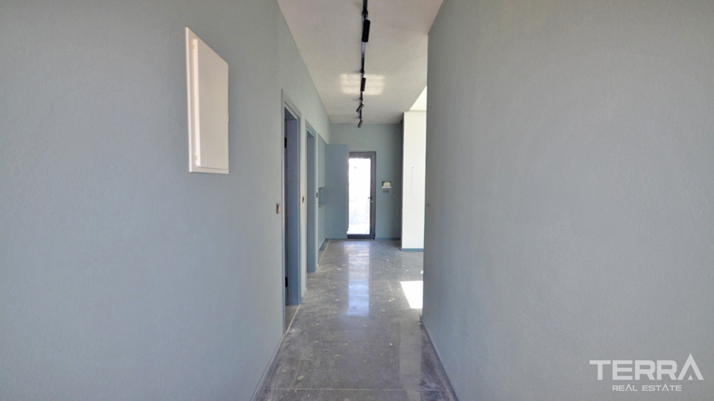 Modern Designed Bungalow with Swimming Pool to Buy in Üzümlü Fethiye - 57307