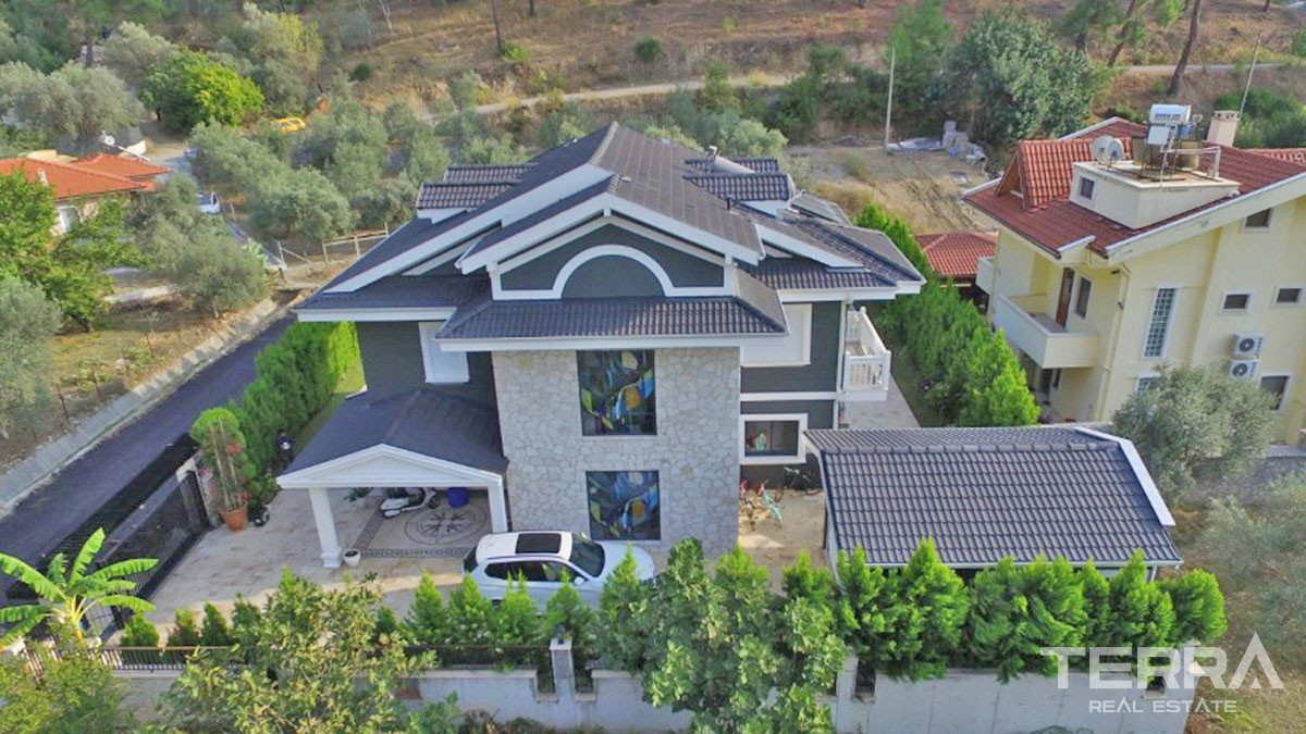 Excellent 9-Bedroom Villa with Nature View Resale in Fethiye Göcek - 51140