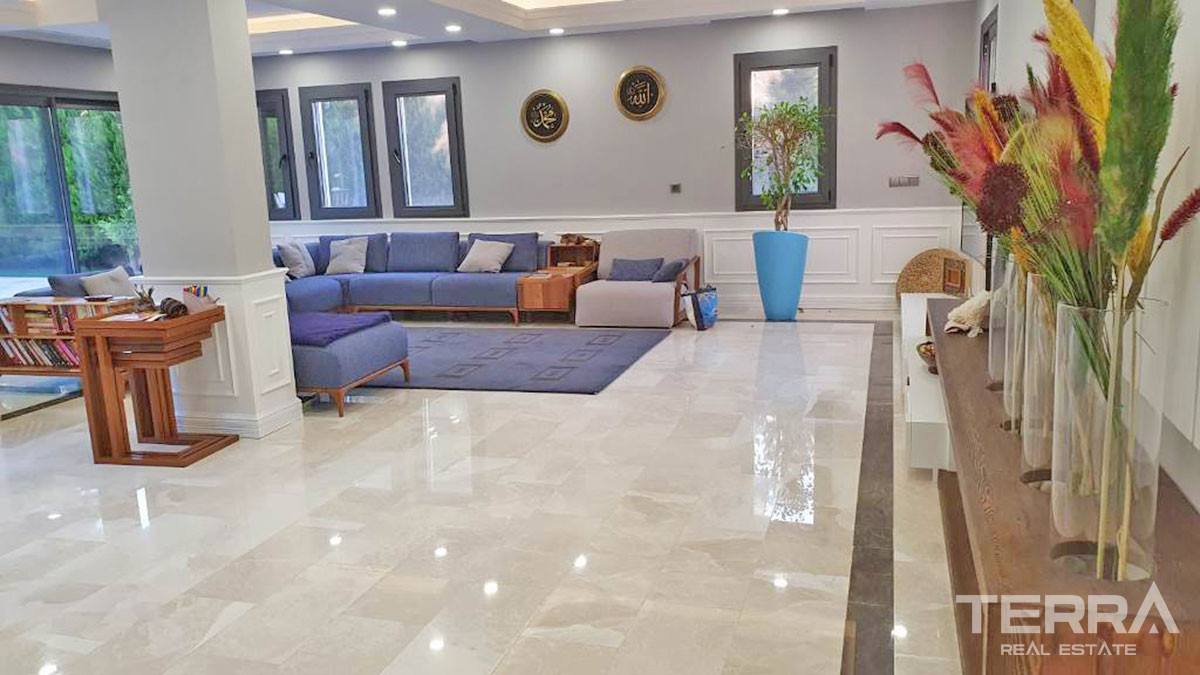 Excellent 9-Bedroom Villa with Nature View Resale in Fethiye Göcek - 51148