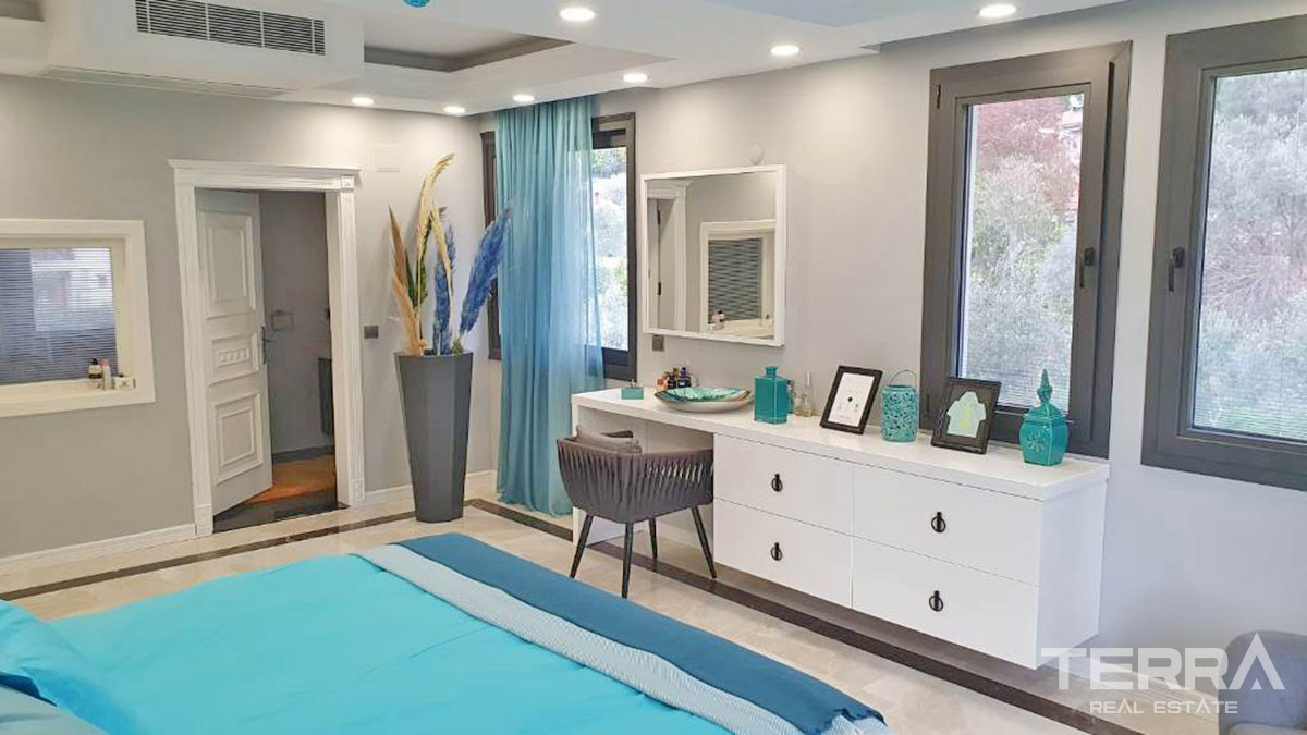 Excellent 9-Bedroom Villa with Nature View Resale in Fethiye Göcek - 51163