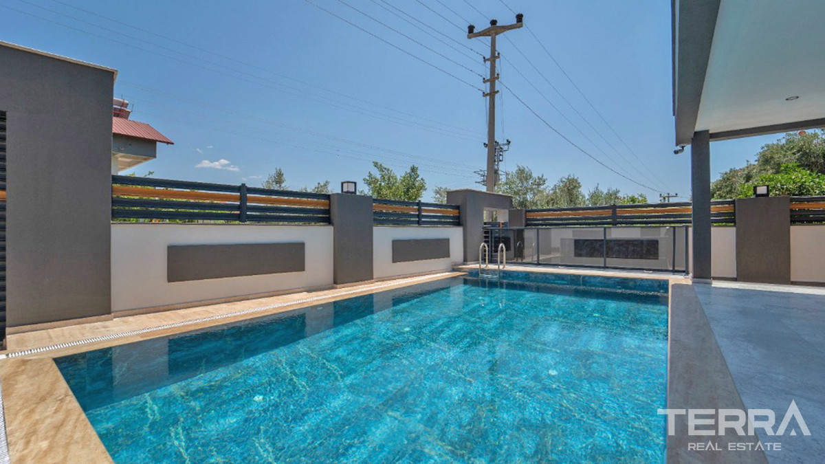 Modern Villas with Large Pool For Sale in Çiftlik Çaliş Fethiye - 55751