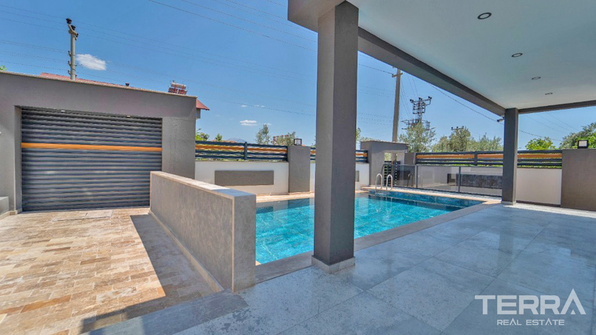 Modern Villas with Large Pool For Sale in Çiftlik Çaliş Fethiye - 55752