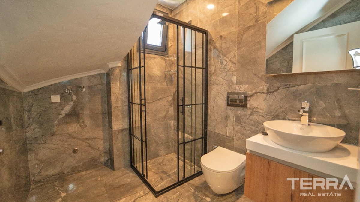 Modern Villas with Large Pool For Sale in Çiftlik Çaliş Fethiye - 55767