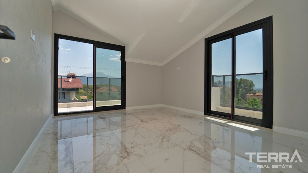 Modern Villas with Large Pool For Sale in Çiftlik Çaliş Fethiye - 55771