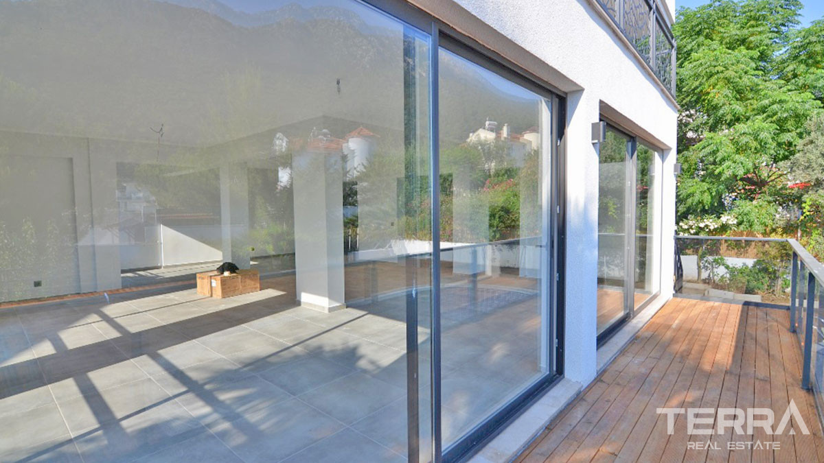 New Villa with an Outdoor & Indoor Pool for Sale in Ovacık Fethiye - 51396