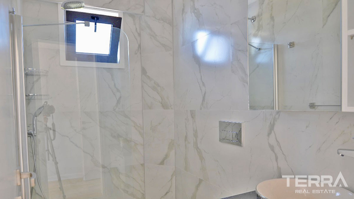New Villa with an Outdoor & Indoor Pool for Sale in Ovacık Fethiye - 51404