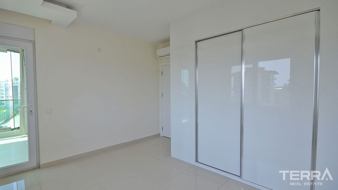 2 Bedroom Resale Flat in Olive Garden Complex in Alanya Avsallar - 51750