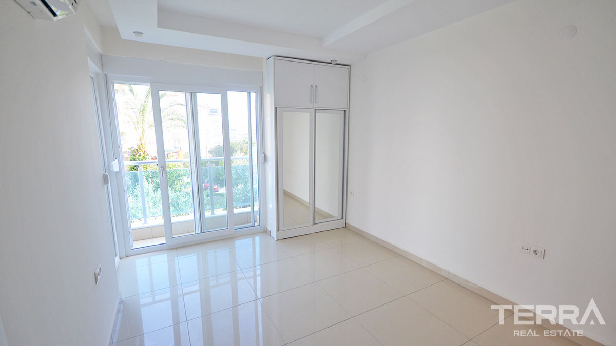 2-Bed Apartment in Alanya Cikcilli in a Luxury Crystal Garden - 51893