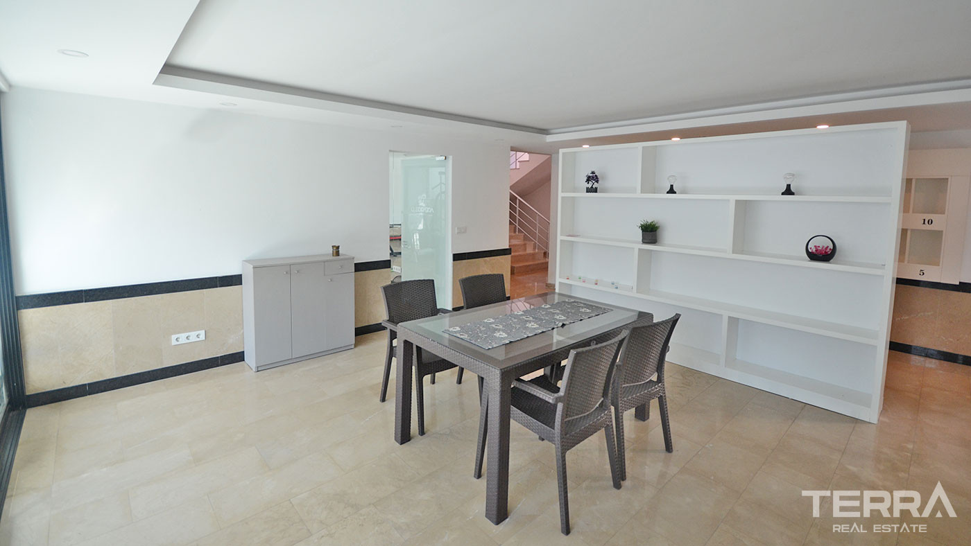 Apartment in Alanya City Center Within Walking Distance to the Beach - 52509