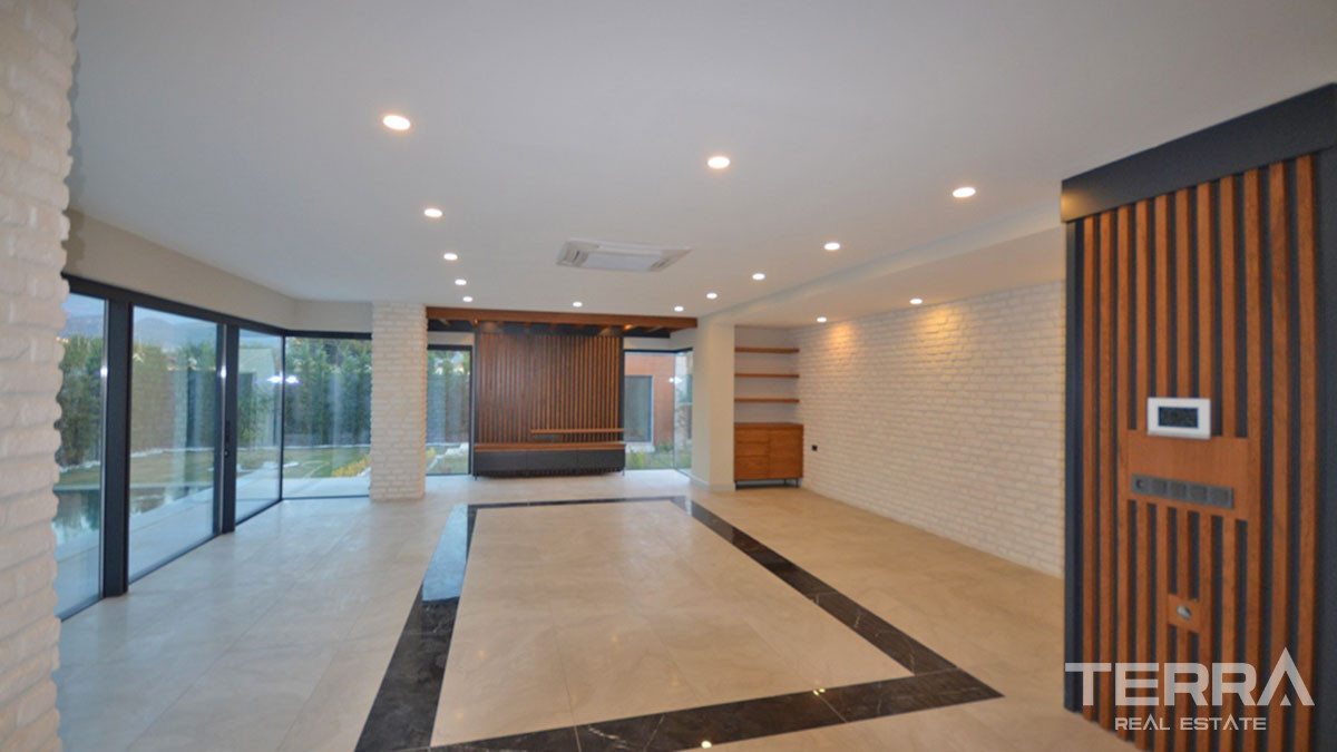 Newly Built Detached Villa in Fethiye Town Close to the Beach - 56976